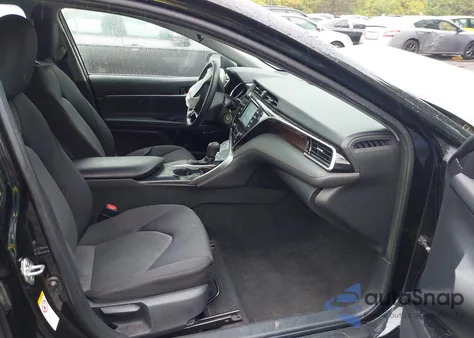 2018 Toyota Camry Le from USA, damaged, VIN 4T1B11HK4JU086906